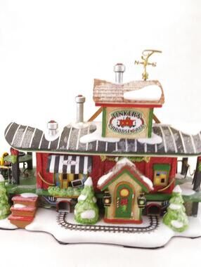 Tinker’s Caboose Cafe 56896 North Pole Series Lighted Village House Christmas